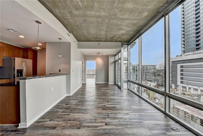 Building Photo - 923 Peachtree St NE