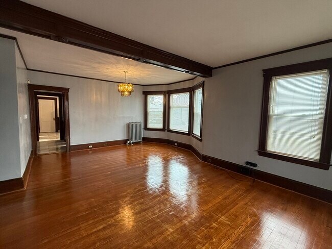 Building Photo - 29 Brown St