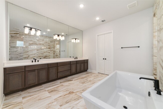 Building Photo - 2338 Shooting Star Ln