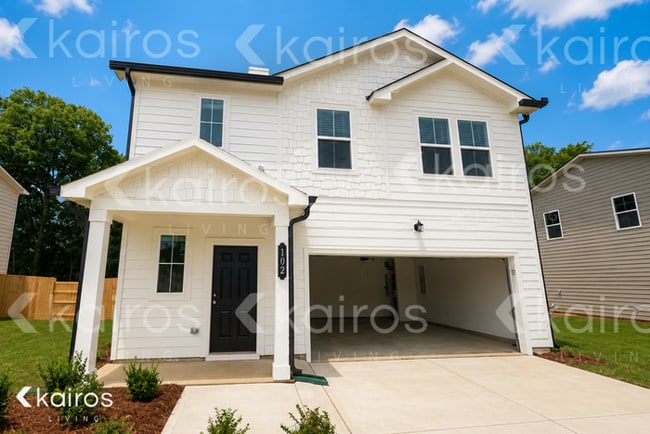 Building Photo - 102 Silver Maple Cir