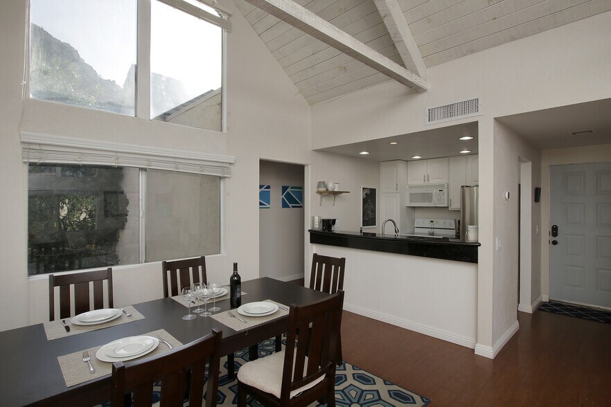 Building Photo - 78205 Cortez Ln