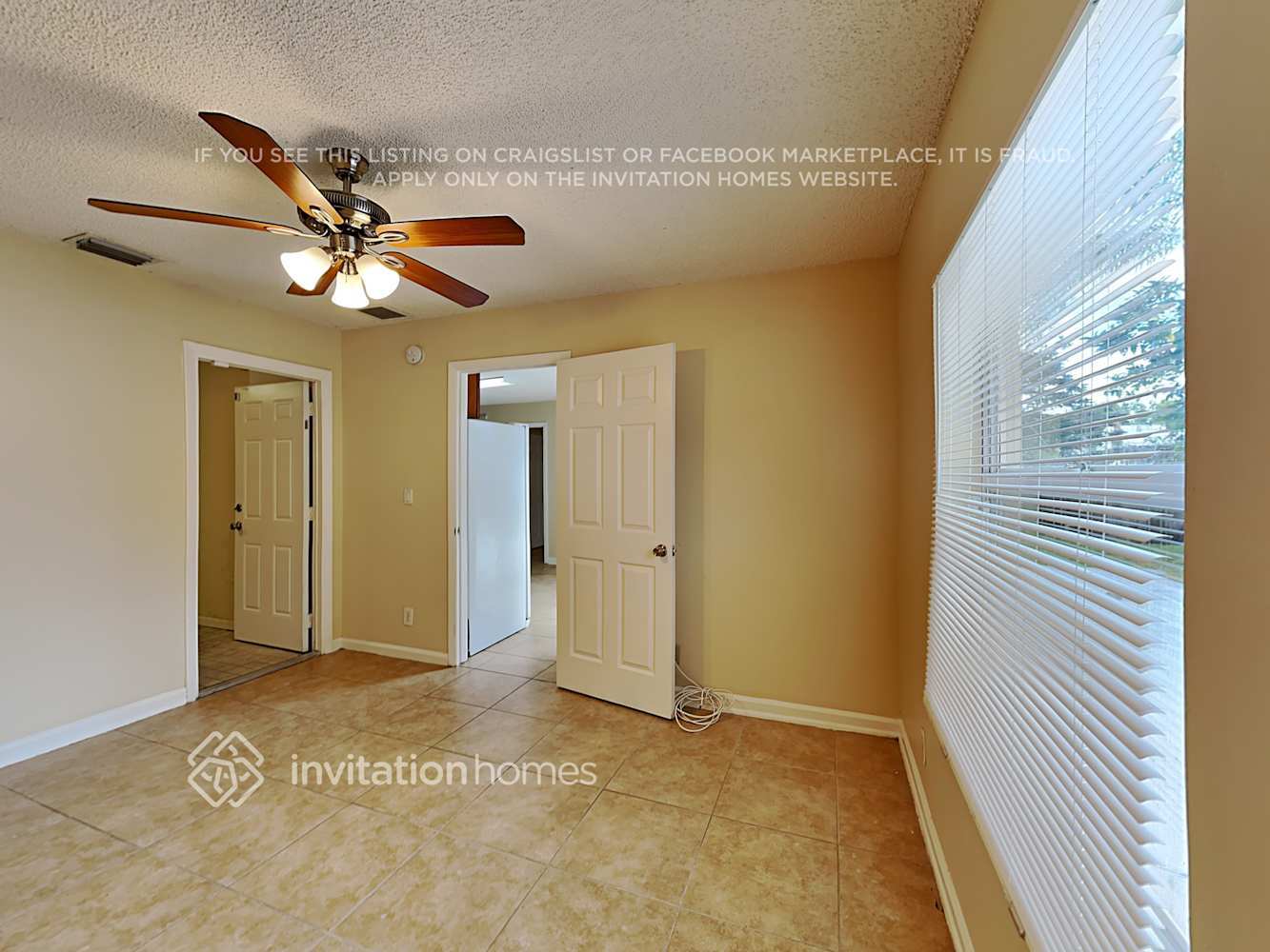 Building Photo - 5048 Cornell Walk