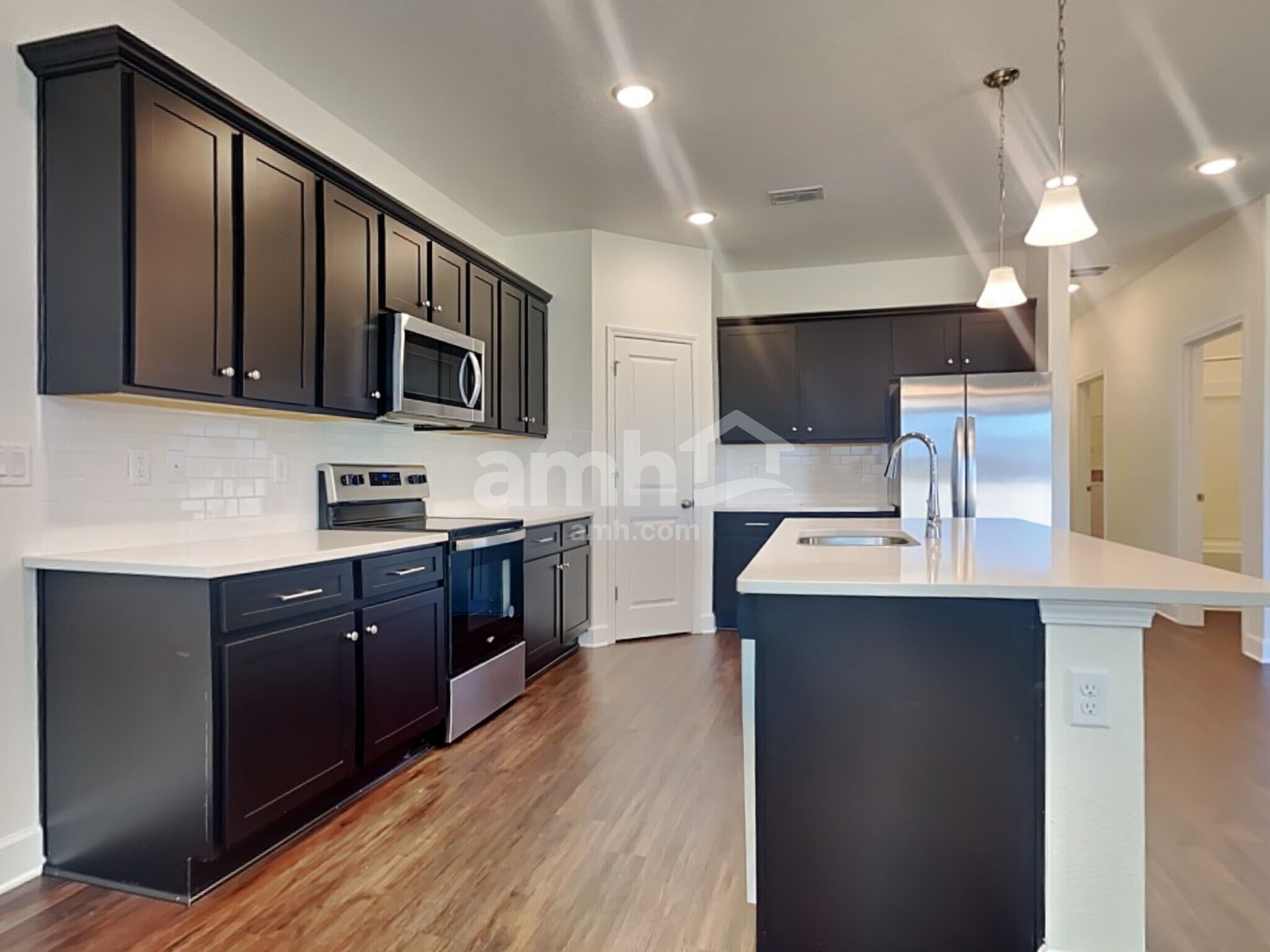 Building Photo - 2928 Rolling Acres Rd