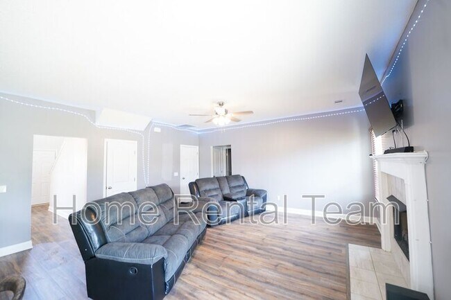 Building Photo - 270 Archibald Ave SE