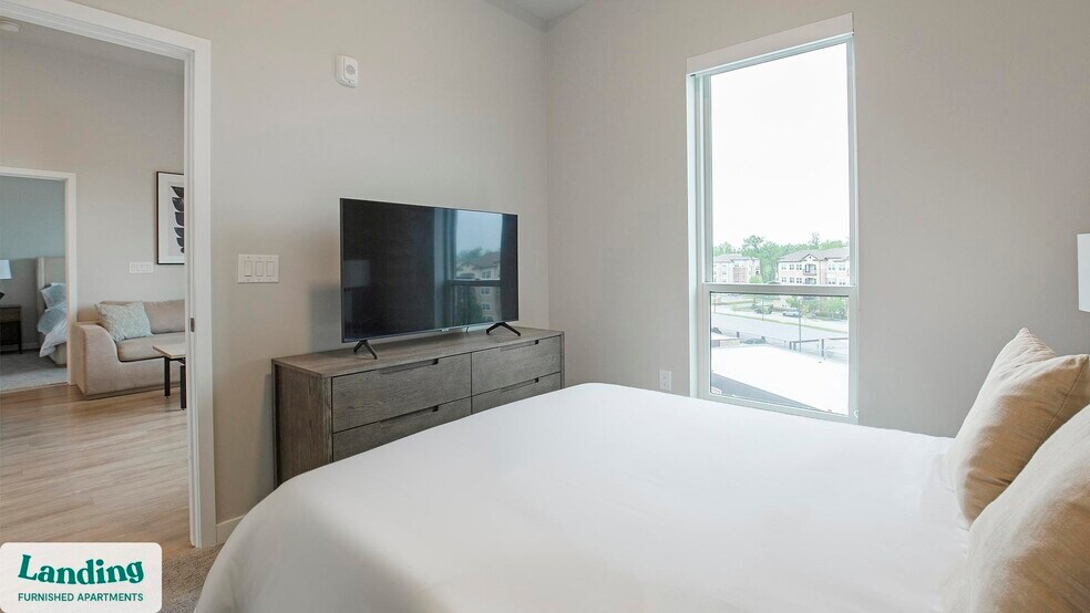 Building Photo - 1600 NW 38th St