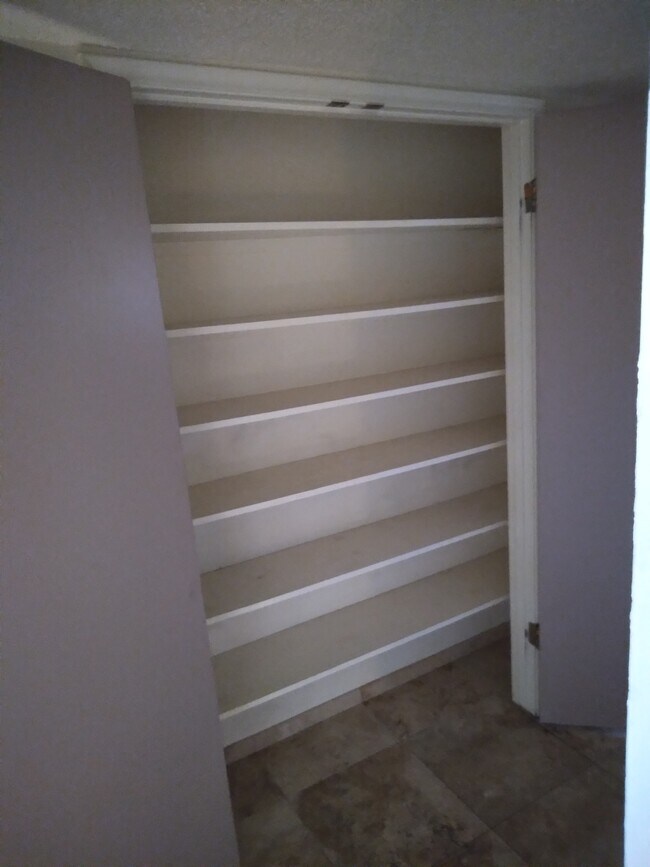 HALL SHELVING - 6734 N 19th St