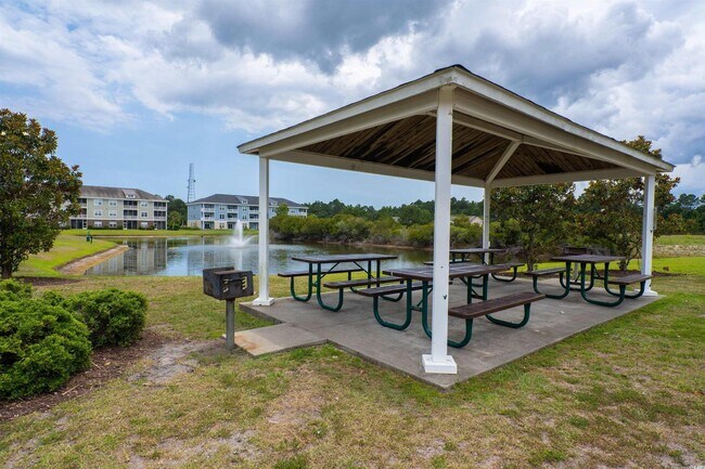 Building Photo - 332 Kiskadee Loop