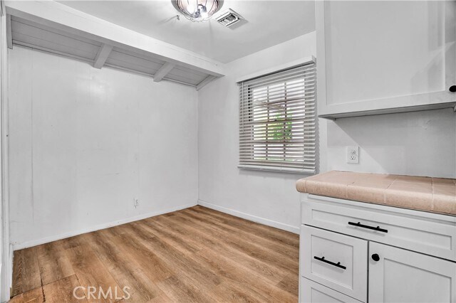 Building Photo - 5835 Jumilla Ave