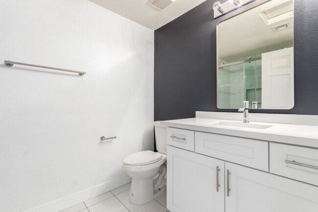 Building Photo - GATED SUMMERLIN CONDO/COMMUNITY POOL/SPA/ BASKETBALL COURT-2 CAR ATTACHED GARAGE!