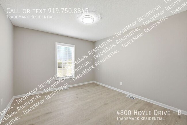 Building Photo - 4800 Hoyle Dr