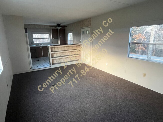 Building Photo - 2 Bedroom 1 Bath home in East Berlin