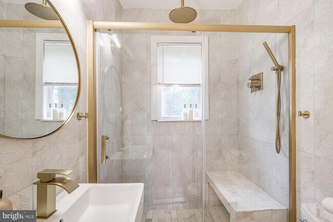 Building Photo - 4209 Queensbury Rd