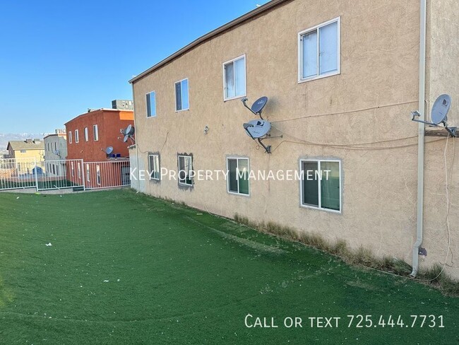 Building Photo - 6953 Hopkins Dr