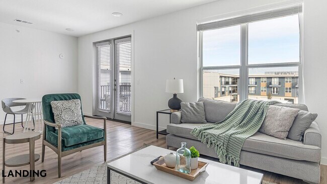 Building Photo - 217 S Garland Ave