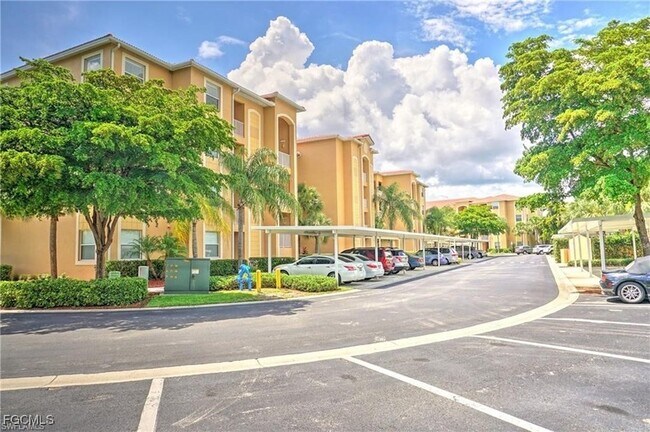 Building Photo - 8270 Pathfinder Loop