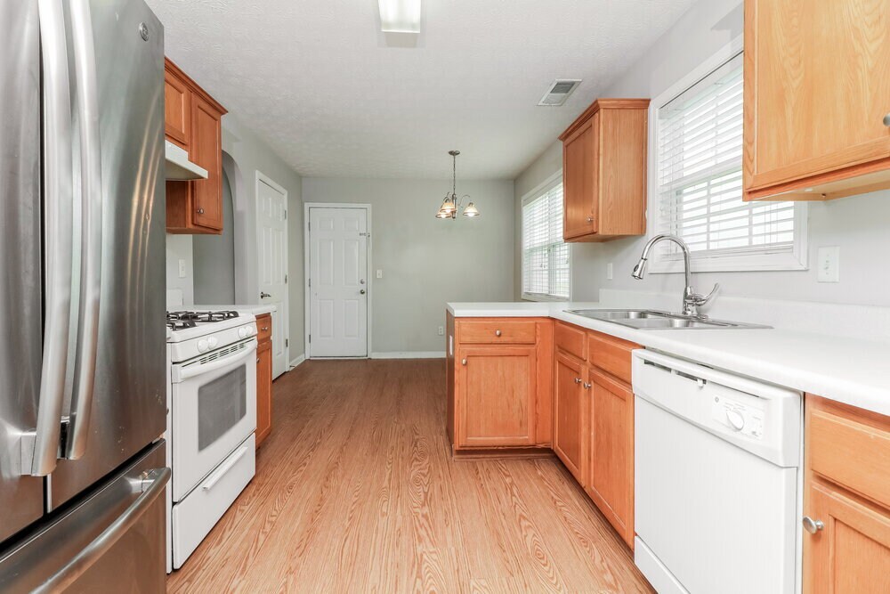 Building Photo - 226 Overlook Ct