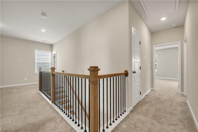 Building Photo - 1813 Westfall Lndg