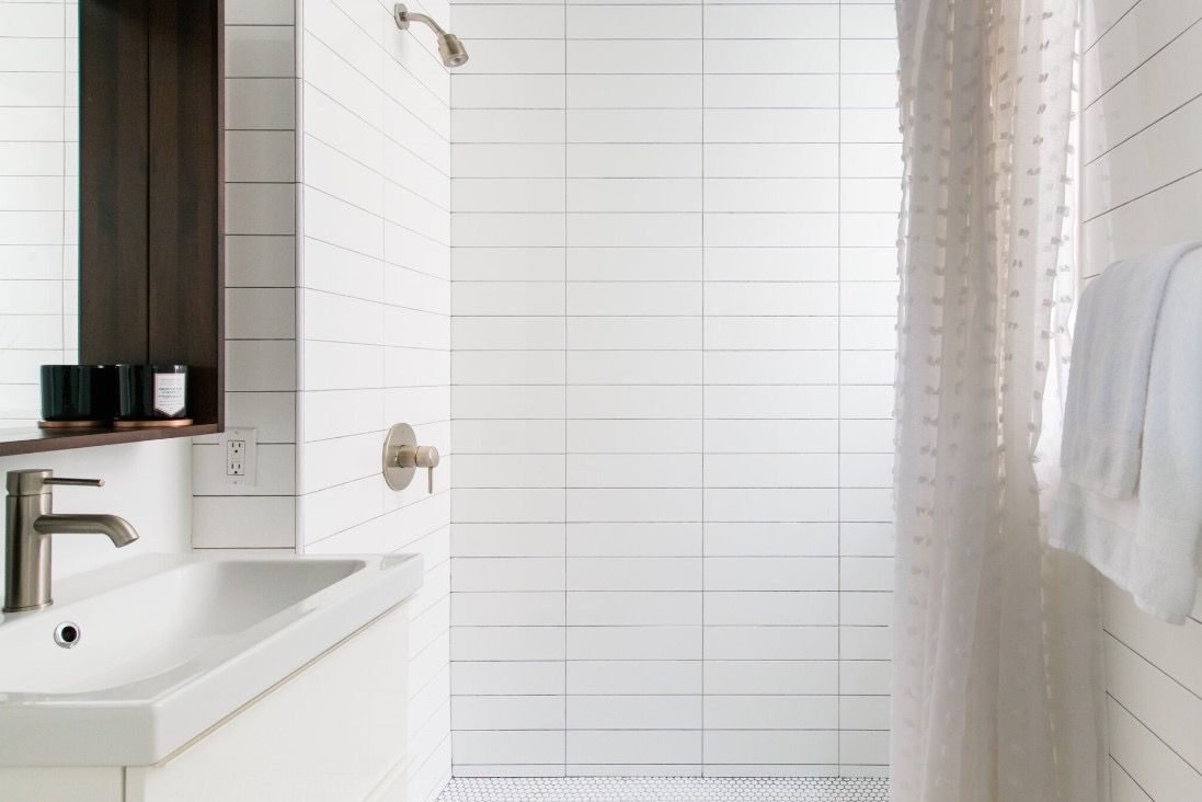 Building Photo - 2846 N Christiana Ave