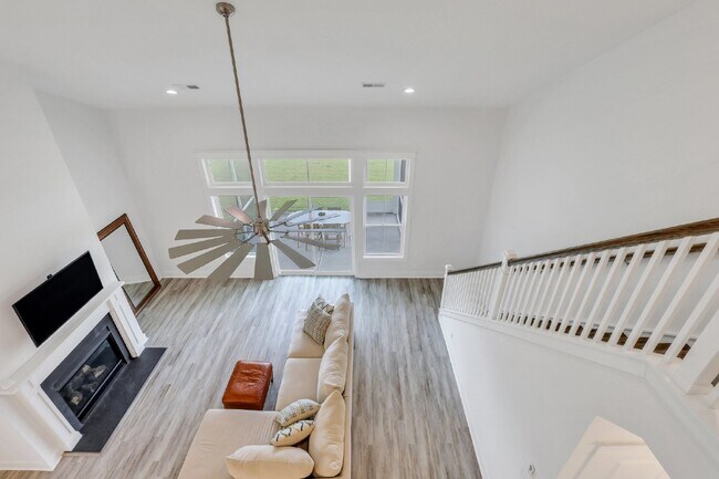 Building Photo - "Lagoon view in Lawton Station - Spacious ...