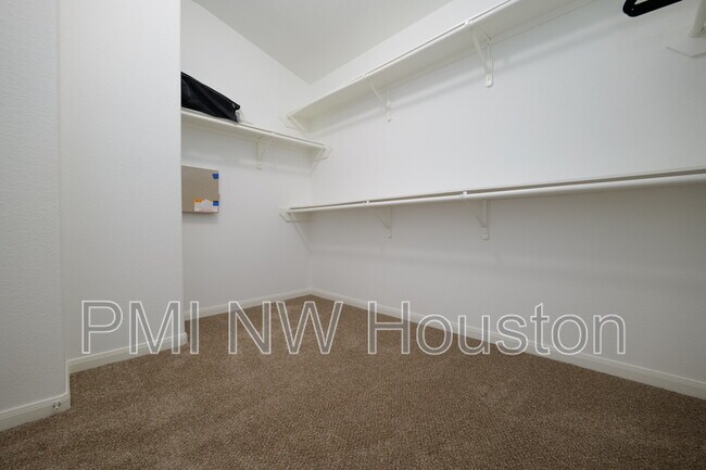Building Photo - 1203 Lavender Shade Ct