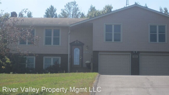 Building Photo - 3 br, 2 bath House - 6519 S. Shore Dr