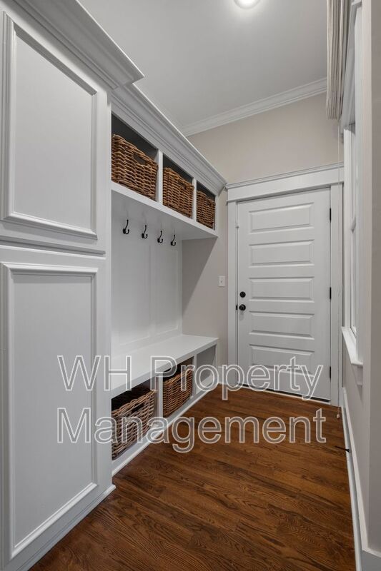 Building Photo - 311B 54th Ave N