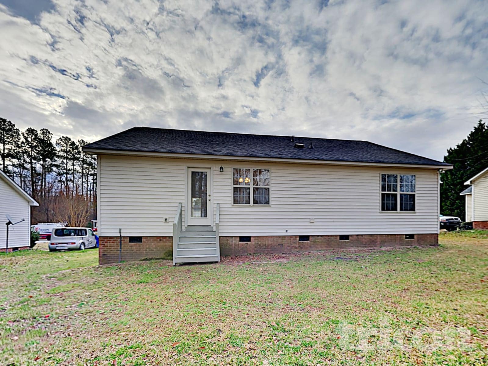 Building Photo - 119 Cambridge Elm Dr