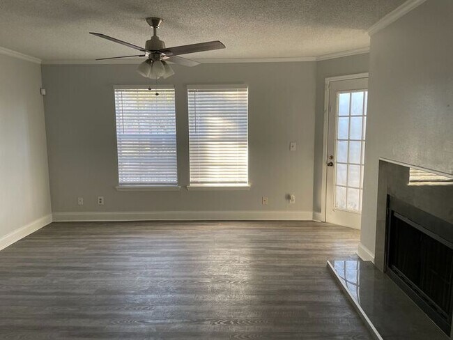 Building Photo - 2 Bedroom 2 bathroom in Orlando