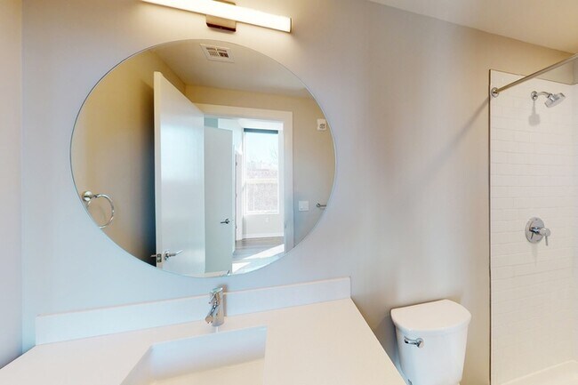 Floorplan - 520 E Armour