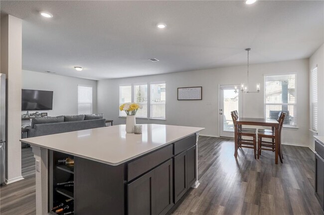 Building Photo - 14104 Honey Gem Dr