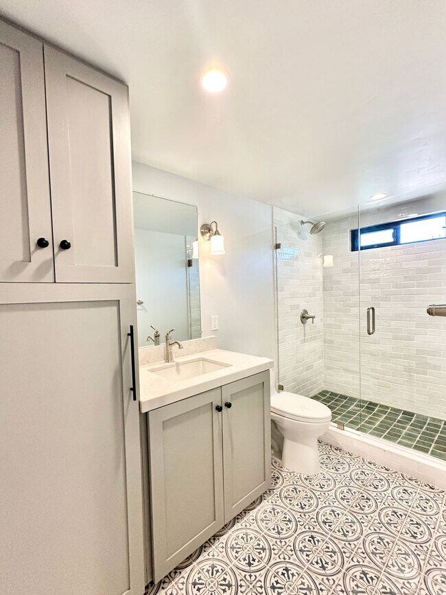 Building Photo - Beautifully Updated & Remodeled Single-Story Country Home with Detached Guest Home Unit on Gated ...