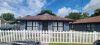 Building Photo - Room for rent. private bedroom with shared...