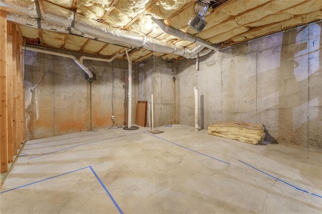 Building Photo - 214 Chandler Walk
