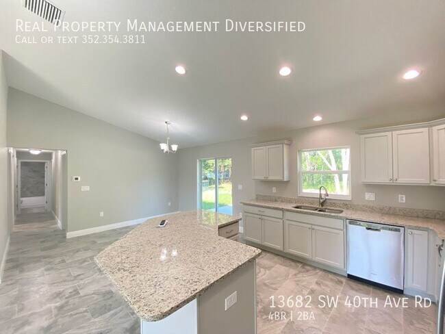 Building Photo - 13682 SW 40th Ave