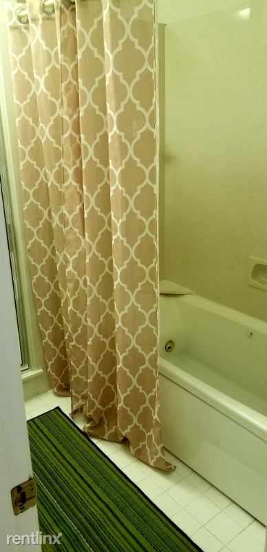 Building Photo - 2 br, 2 bath Condo - 152 S Foster Dr