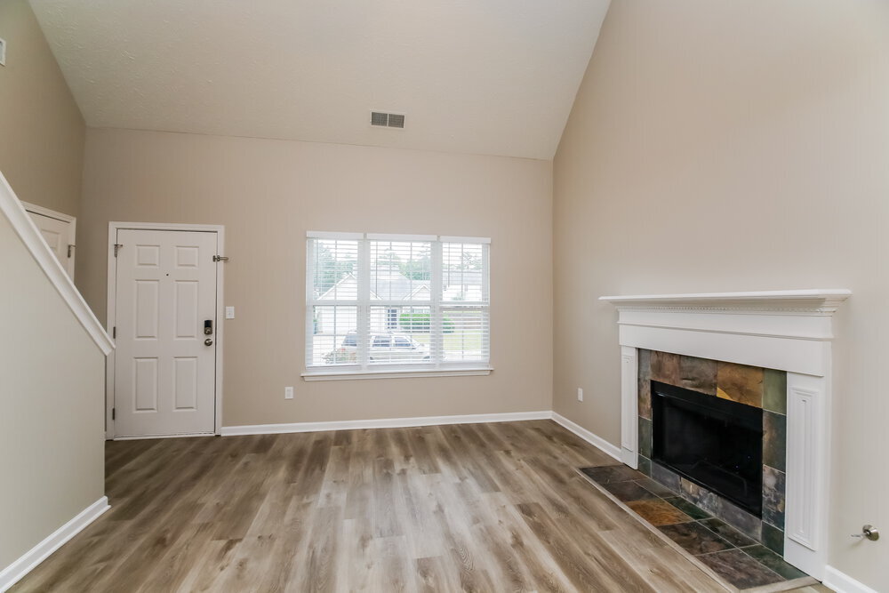 Building Photo - 100 St Ann Cir