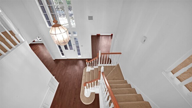 Building Photo - 4622 Grand Cayman Dr