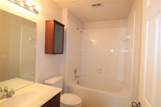 Building Photo - 3033 Stone Forest Cir