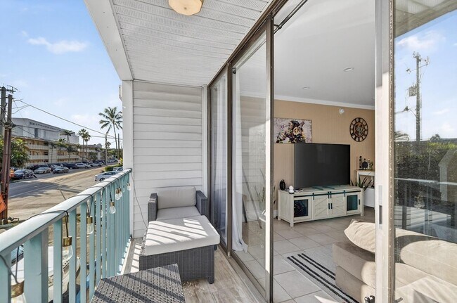 Building Photo - 1531 SE 15th St