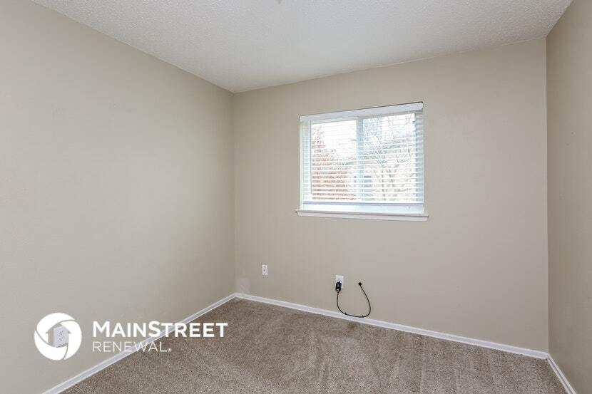 Building Photo - 221 Highridge Dr