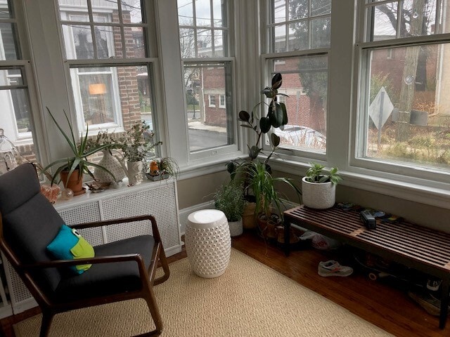 Primary Photo - 3 W Athens Ave