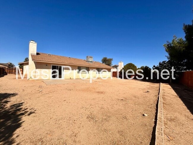 Building Photo - 16783 Hidden Creek Dr