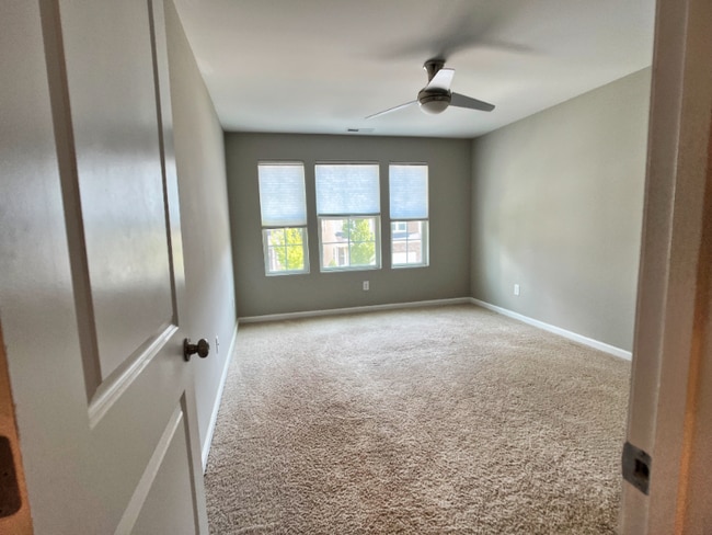 Building Photo - 1414 Southpoint Trl