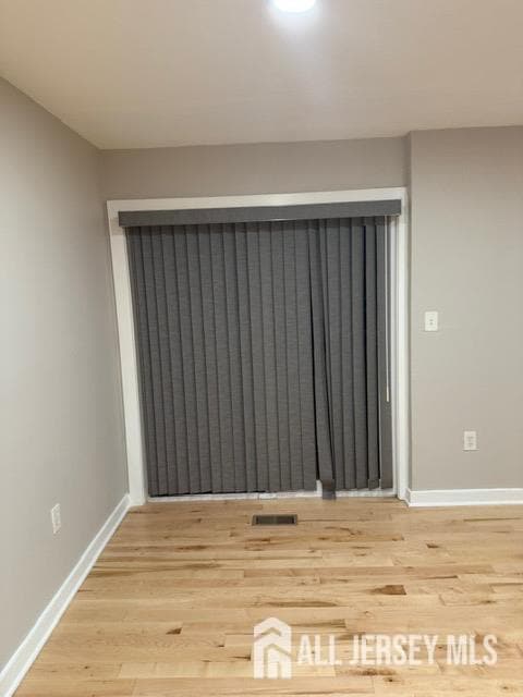 Building Photo - 45 Chatham Square