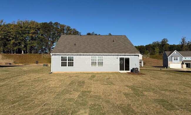 Building Photo - 329 Kingscote Wy