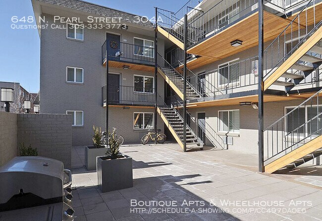 Building Photo - Boutique Apartments