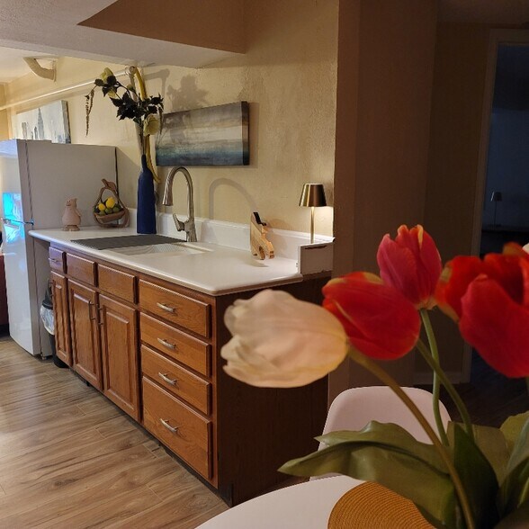 Building Photo - 3123 W 55th Ave