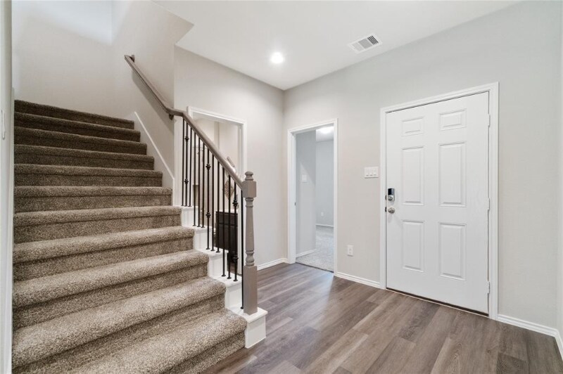 Building Photo - 2274 Strong Horse Dr