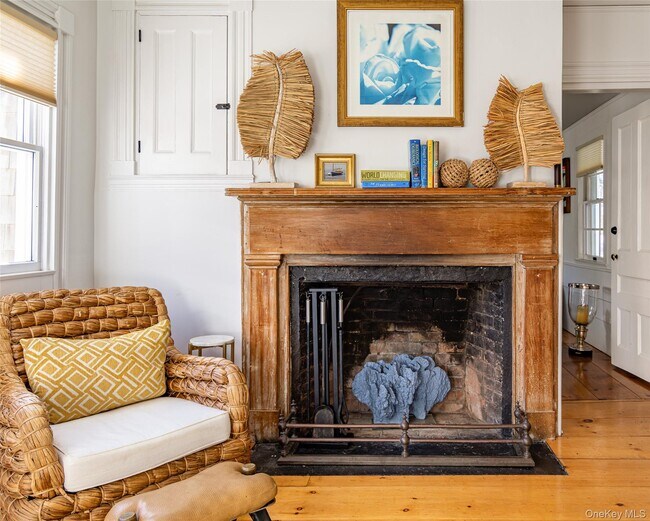 Building Photo - 78 Mecox Road