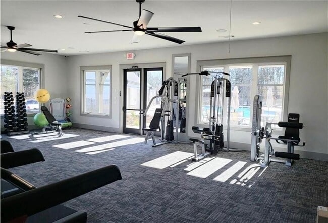 Building Photo - 168 Salt Lk Ln